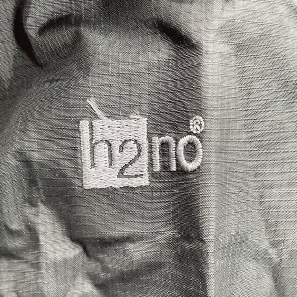 Patagonia H2No Rain Jacket Men's Medium Black Hooded Waterproof Outdoors Shell - Picture 4 of 13